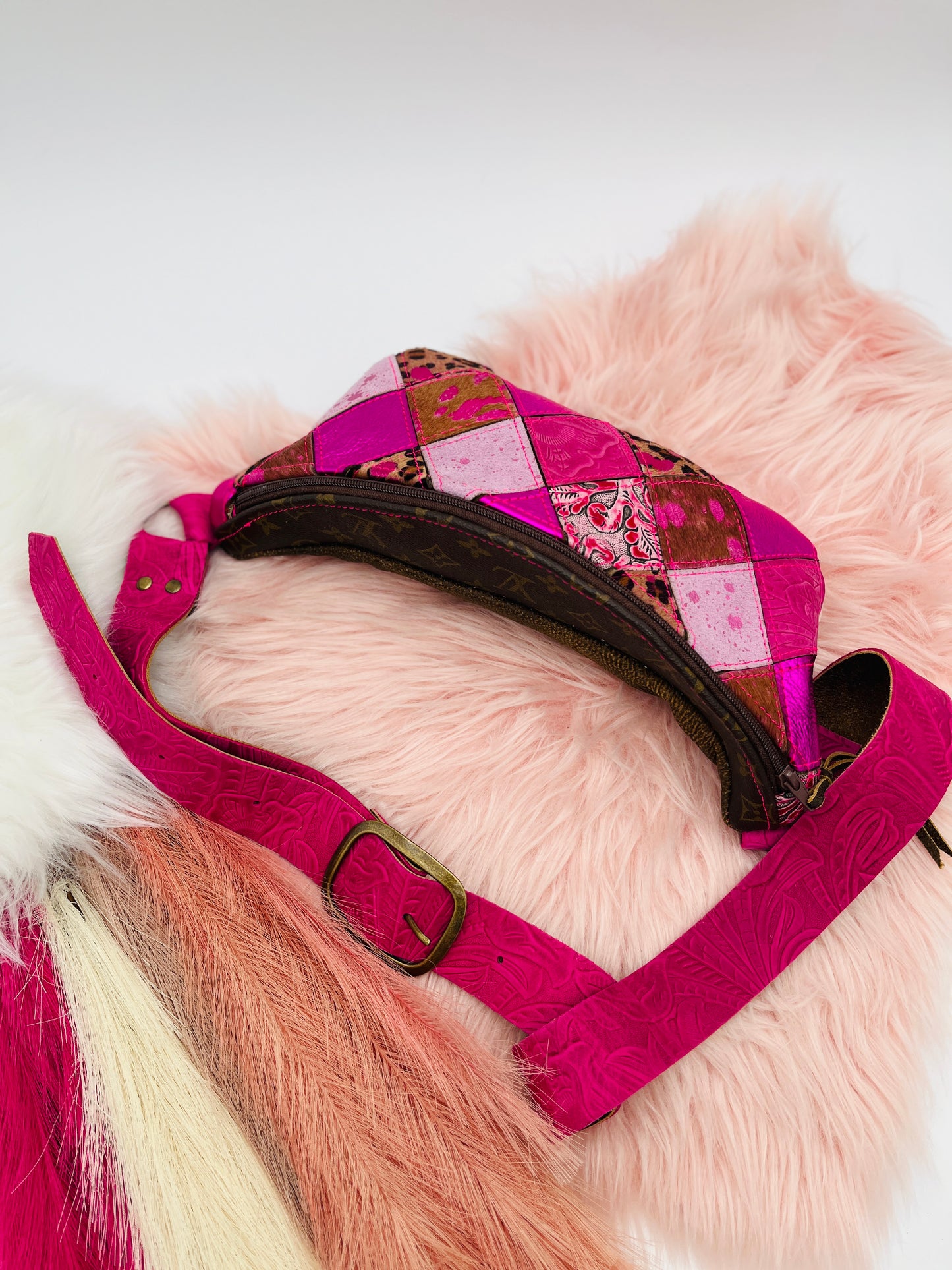 Vintage BumBag in Pinks