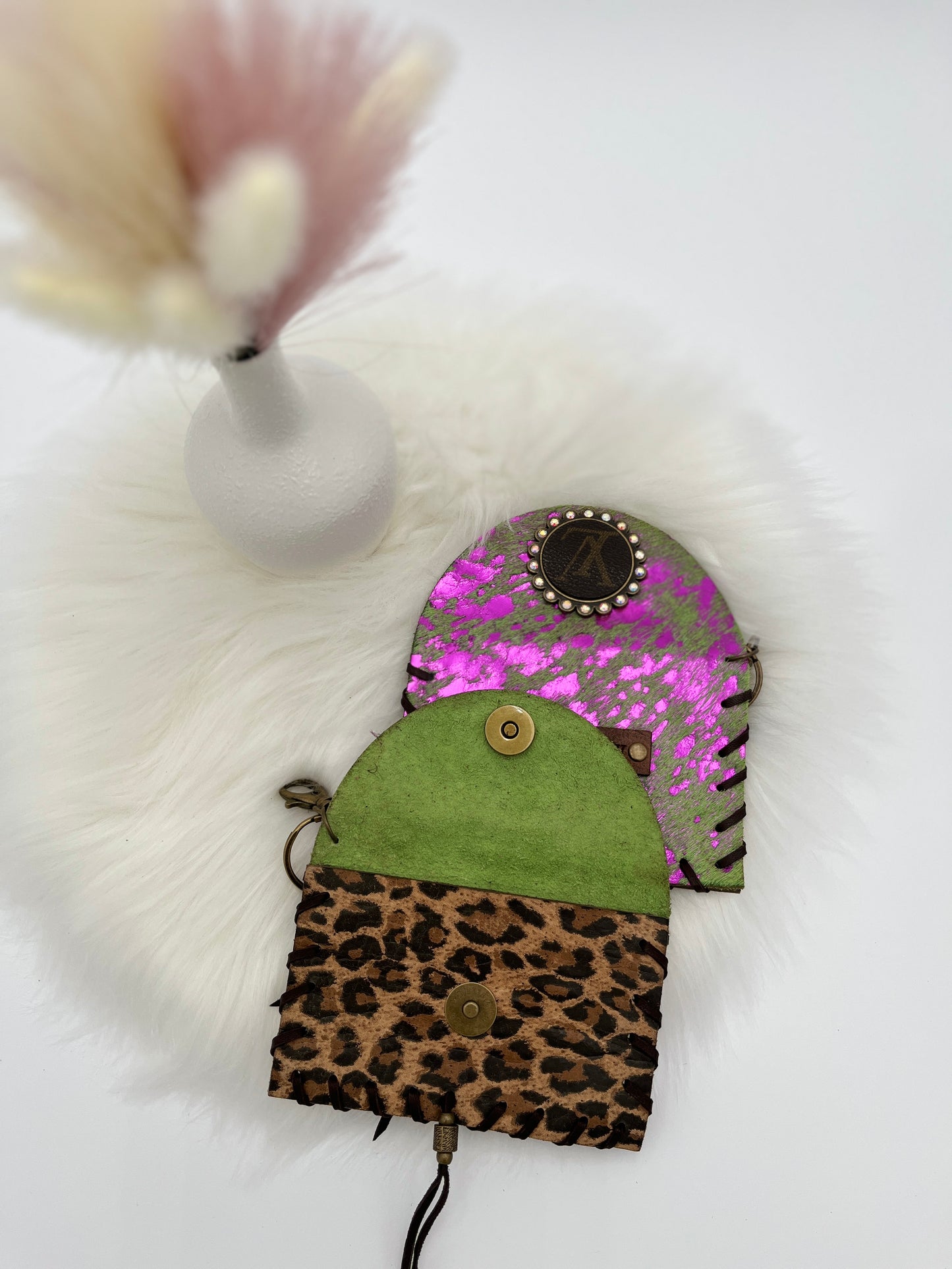 Fiesta braided key ring card holder with cheetah leather