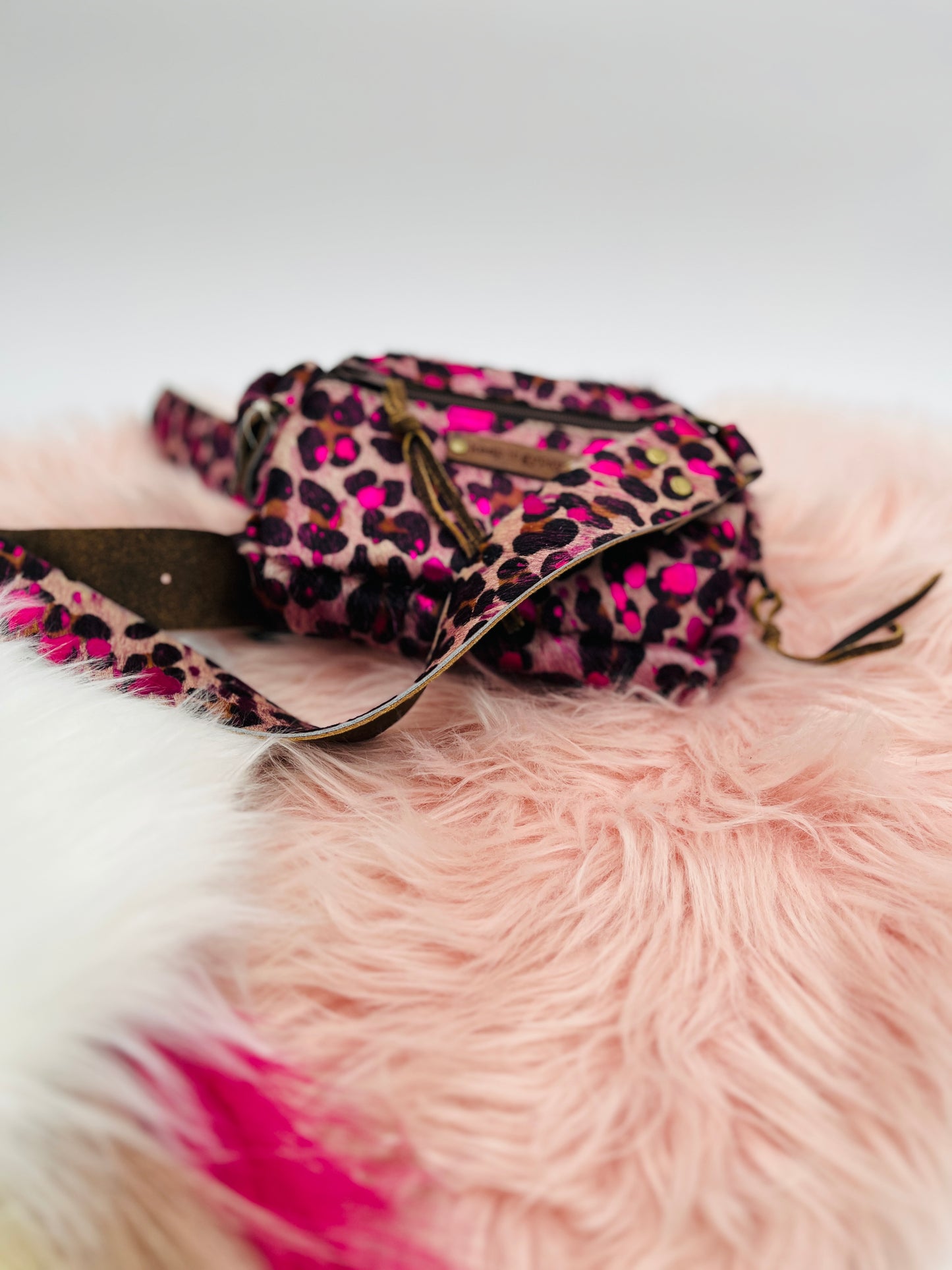 Fiesta Paige Pink and Black Leopard body bag